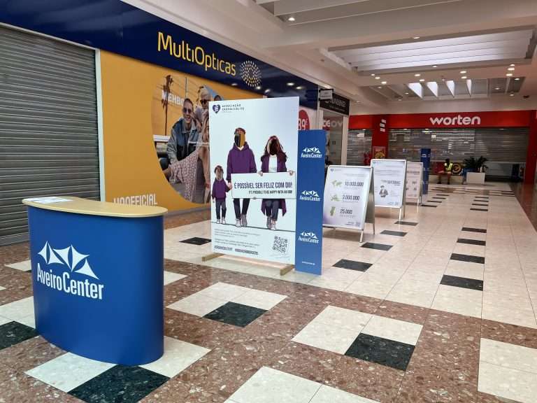 Exposição do Dia Mundial das Doenças Inflamatórias do Intestino, patente no Aveiro Center até 26 de maio.